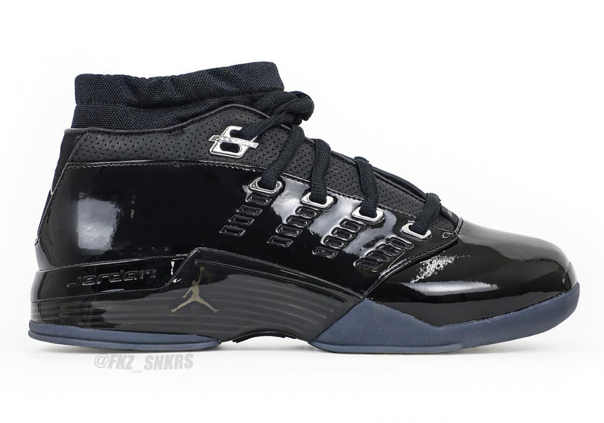 Air Jordan 17 Low Black Patent IV7640-001, verni noir et œillets chromés