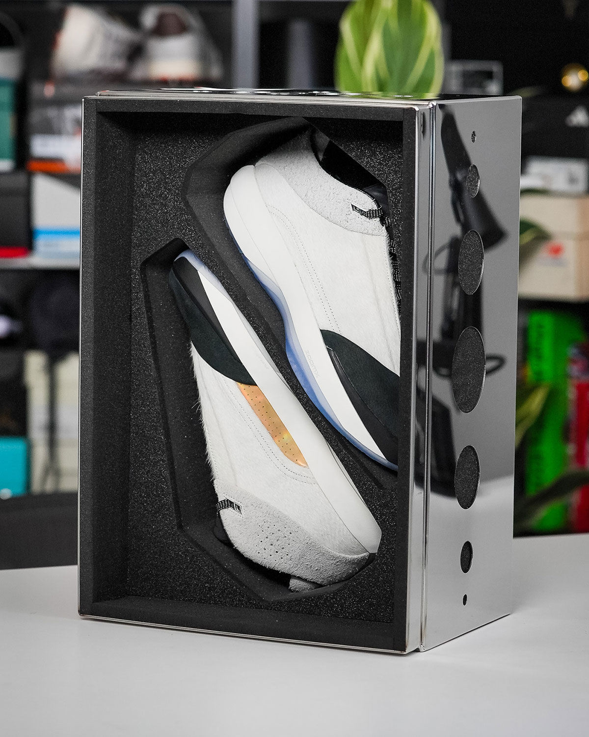 Le coffret Air Jordan 40 Greatness Edition ouvert