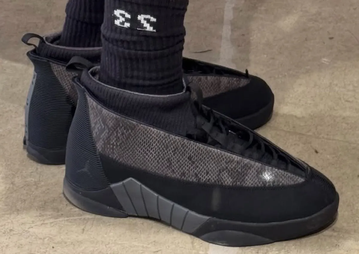 Air Jordan 15 Snakeskin Black Pack IZ2585-001