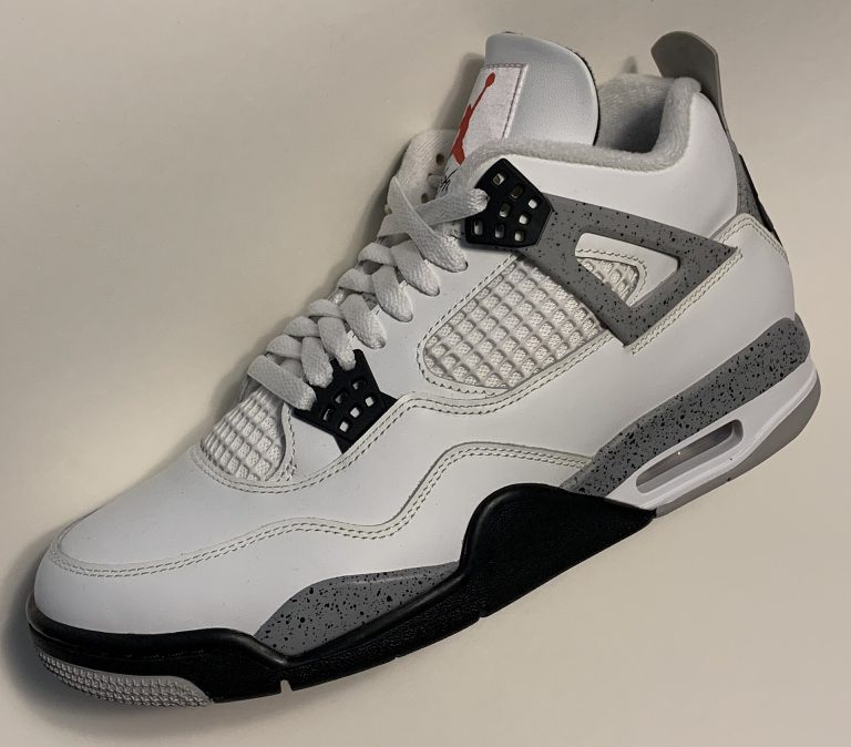 Air Jordan 4 « London » : Jordan Brand n’a pas osé effacer le Nike Air du talon