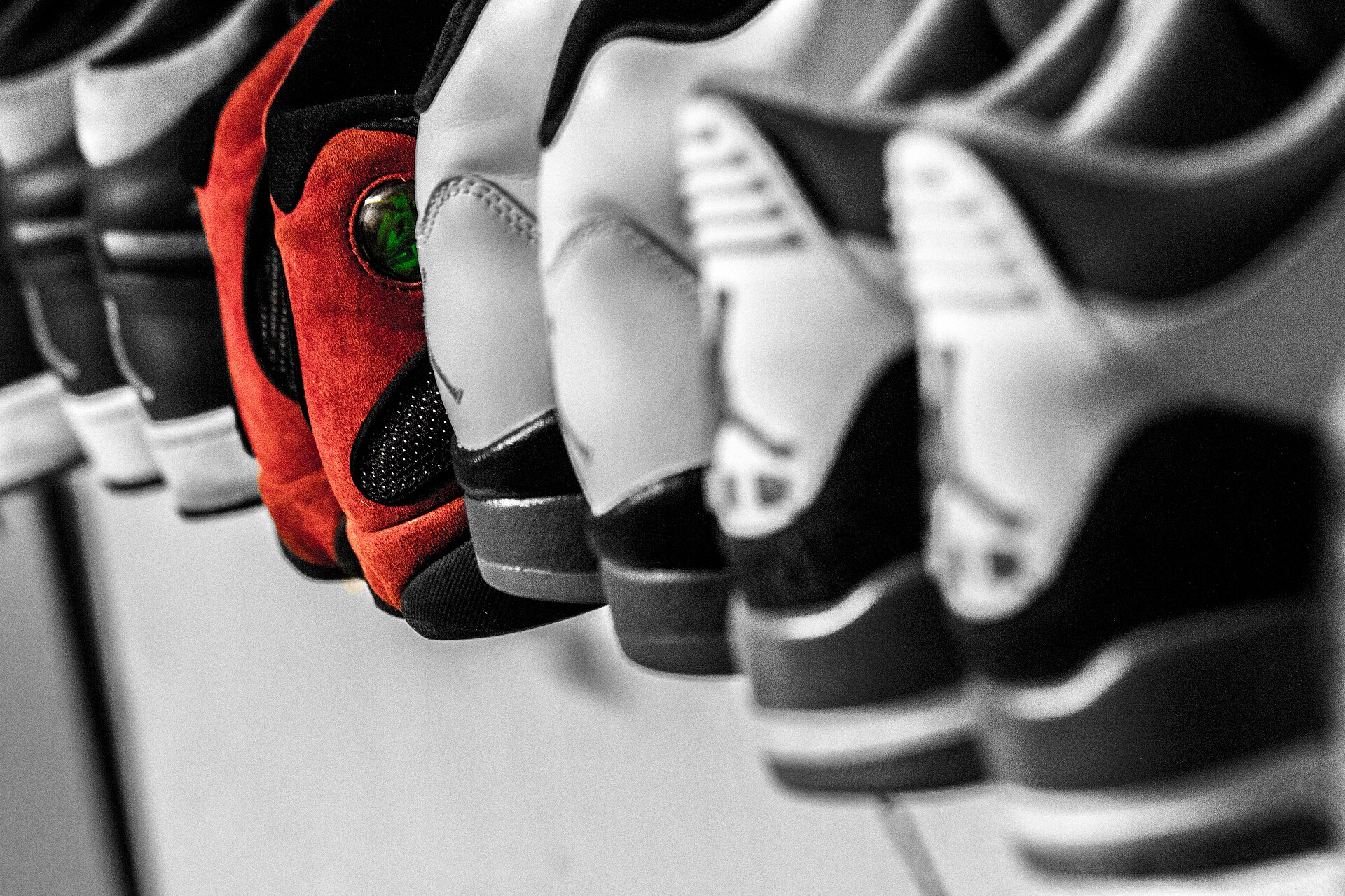 Collection de paires Air Jordan alignées