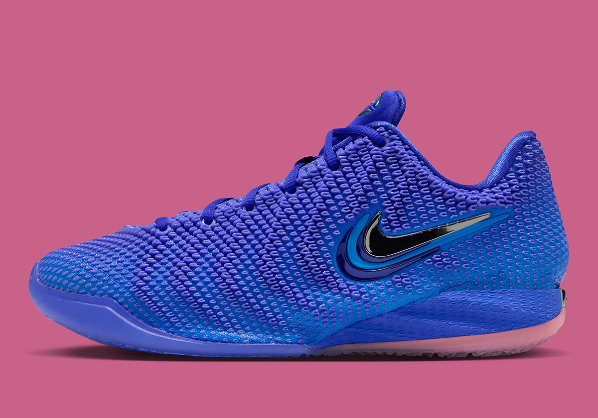 La Nike Caitlin 1 « Caitlin Blue », première chaussure signature de Caitlin Clark